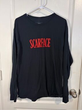 Scarface Graphic Long Sleeve Shirt - Black/Red